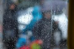 Πτώση θερμοκρασίας και καταιγίδες από Παρασκευή - Προειδοποίηση ΕΜΥ για ισχυρά φαινόμενα