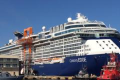 Στο λιμάνι του Πειραιά το «Celebrity Edge» με 2.500 επιβάτες