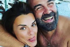 Γρηγόρης Γκουντάρας: «Δεν τσακώθηκα με την Ελένη Τσολάκη! Δεν έχω σχέσεις με κάποιον που…»