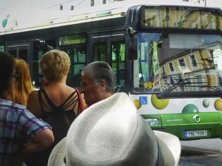 Φωτογραφία για Προεκλογική προκήρυξη από το υπουργείο Μεταφορών: Κάνουν πρόωρο διαγωνισμό για 750 λεωφορεία!