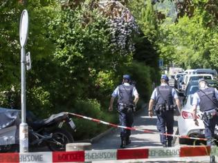 Φωτογραφία για Ζυρίχη: Ανδρας σκότωσε δύο γυναίκες που κρατούσε ομήρους και αυτοκτόνησε