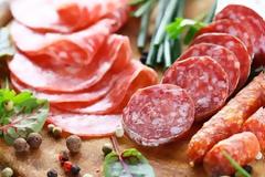 Hμερομηνία λήξης και κατανάλωσης των τροφίμων. Ποιες τροφές δεν τρώγονται αφού λήξουν και ποιες αντέχουν;