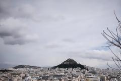 Με συννεφιά, σκόνη και καταιγίδες μπαίνει ο Ιούνιος - 3.000 κεραυνοί χθες στη Β. Ελλάδα!