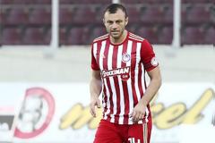 Ο Αβραάμ ανανεώνει με τον Ολυμπιακό