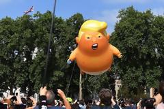 Το μπαλόνι «Trump Baby» θα πετάξει και πάλι στον ουρανό του Λονδίνου