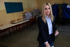 Γεννηματά: «Εγώ είμαι αρχηγός, εγώ παίρνω τις αποφάσεις»