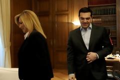 «Μετωπική» ΣΥΡΙΖΑ - ΚΙΝΑΛ για την κεντροαριστερά