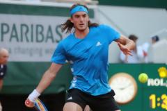 Τσιτσιπάς: Άνοδος στην 5η θέση της παγκόσμιας κατάταξης και πρόστιμο