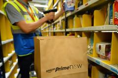 Stop από τη Γαλλία στην καταστροφή προϊόντων που δεν έχουν πουληθεί