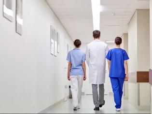 Φωτογραφία για Το Υ. Υγείας νομοθετεί για τις Μονάδες  Ημερήσιας Νοσηλείας, ενώ οι κλινικάρχες ναρκοθετούν τον θεσμό
