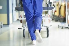 Νέος νόμος για την ακούσια νοσηλεία. Ανήσυχοι οι νοσηλευτές