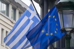 Κομισιόν: Με «διπλά βιβλία» εμφάνισε υπερπλεόνασμα η Ελλάδα