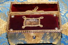 Θαύμα του Αγίου Παναγή Μπασιά σε παράλυτο κοριτσάκι