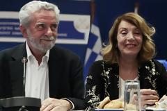 Τασία Χριστοδουλοπούλου: Οι διασυνδέσεις για το ρουσφέτι στην κόρη της ήταν ο... Δρίτσας και ο Βούτσης!