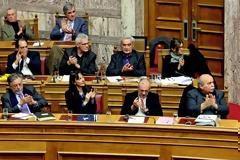 Χαμός στο Twitter με το #διόρισέ_με_αλέξη