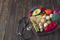 Οι τροφές που, αποδεδειγμένα, μειώνουν την χοληστερίνη