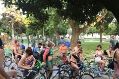 Θεσσαλονίκη: Γυμνή ποδηλατοδρομία για την προστασία του περιβάλλοντος