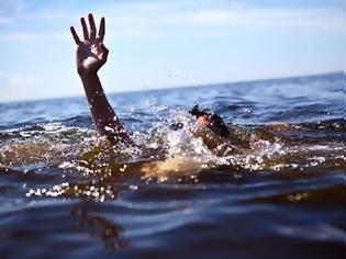 Φωτογραφία για Οδηγίες για τους κολυμβητές. Ο πνιγμός είναι η δεύτερη αιτία θανάτων λόγω ατυχημάτων στα μικρά παιδιά
