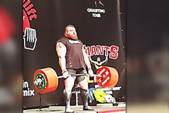 Ο πρώτος άνθρωπος που σήκωσε 500 κιλά! (ΒΙΝΤΕΟ)