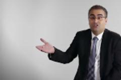 Ο John Papastergiou, που έχει αναδειχθεί φαρμακοποιός της χρονιάς στον Καναδά, μιλά στην Πτολεμαϊδα, σε ημερίδα του ΦΣ Κοζάνης