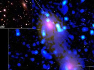 Φωτογραφία για «Ραδιο-γέφυρα» μήκους 10 εκατ. ετών φωτός – Συνδέει σμήνη γαλαξιών