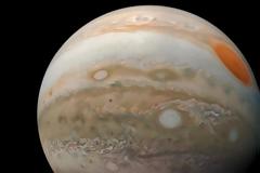 Απόψε ο πιο μεγάλος και φωτεινός Δίας του 2019 - Τα φεγγάρια του θα διακρίνονται ακόμη και... με κιάλια!