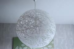 ΚΑΤΑΣΚΕΥΕΣ - Φτιάξτε το πιο εντυπωσιακό DIY φωτιστικό με μπάλα pilates