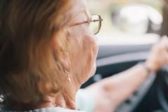Παράταση με τροπολογία στην ισχύ των διπλωμάτων οδήγησης ηλικιωμένων οδηγών