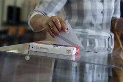Νέες δημοσκοπήσεις: Δείτε τι δείχνουν για τις εκλογές της 7ης Ιουλίου