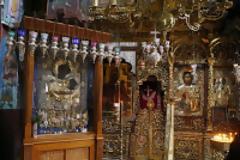 12139 - Συνελήφθη ο ιερόσυλος που αφαίρεσε τα τάματα από την Παναγία Πορταΐτισσα