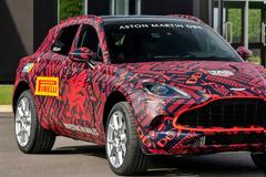 Aston Martin DBX
