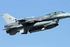 Στο «κόκκινο» η προκλητικότητα των Τούρκων: 95 παραβιάσεις του ΕΕΧ