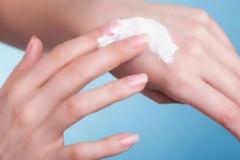 ΕΟΦ: Επείγουσα προειδοποίηση για γνωστό καλλυντικό