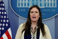 Αποχωρεί από τον Λευκό Οίκο η εκπρόσωπος Τύπου Σάρα Σάντερς