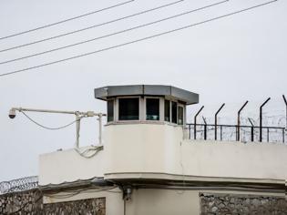 Φωτογραφία για Ασταμάτητη βία στον Κορυδαλλό:Διασωληνωμένος από ξυλοδαρμό κρατούμενος