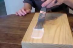 ΚΑΤΑΣΚΕΥΕΣ - Κολλάει Ανάποδα τη Φωτογραφία στο Ξύλο και την αφήνει Όλη Νύχτα! Το αποτέλεσμα; Θα το λατρέψετε!