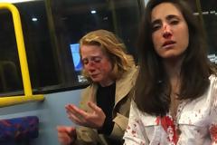 Γρονθοκόπησαν αεροσυνοδό και την κοπέλα της