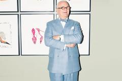 Ο Manolo Blahnik και το Μουσείο Μπενάκη