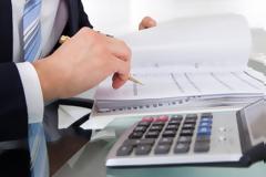 ΑΑΔΕ: Πώς και πότε διαγράφεται το χρέος από το Τέλος Επιτηδεύματος