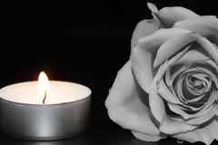 Στην Καλλιθέα Τριχωνίδας το τελευταίο αντίο στον 23χρονο φοιτητή