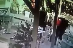 Υπάλληλος ταβέρνας έσωσε πελάτη από βέβαιο πνιγμό
