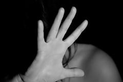 19χρονη τουρίστρια έπεσε θύμα βιασμού στη Χερσόνησο