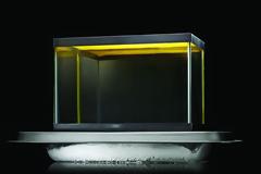 Ανιχνευτής στοιχειωδών σωματιδίων με απλά υλικά