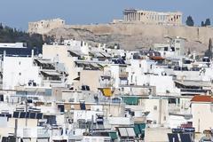 Κόκκινα δάνεια: Στις τράπεζες 100.000 ακίνητα οφειλετών έως το 2021