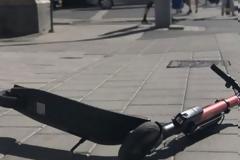 Εύβοια: Συγκρούστηκε μηχανή με πατίνι - Στο νοσοκομείο οι δύο αναβάτες