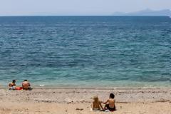 Έξι νεκροί σε θαλάσσιες περιοχές της χώρας