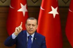 Επίθεση Ερντογάν σε Μακρόν: Είναι ατζαμής -Έχουμε δικαιώματα στην Κύπρο