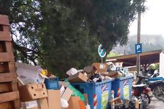 Η κατάντια της Λίνδου σε μια εικόνα