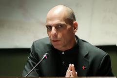Ο Βαρουφάκης έβλεπε το '15 τον... παράδεισο της δραχμής