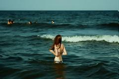 Τι συμβαίνει στο σώμα σου όταν βουτάς σε παγωμένα νερά!